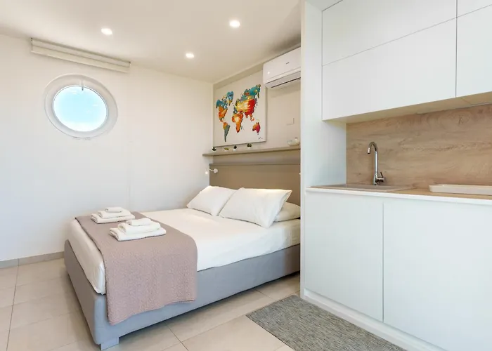 Apartment Mansarda - Sunset Torre Pali